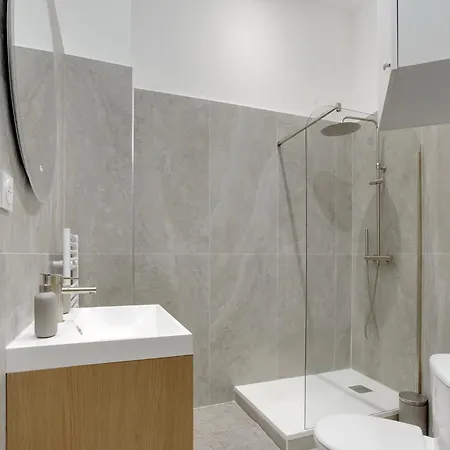 Cozy Coeur Du 6eme - Close To Luxembourg Apartment *